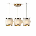 Hanglamp met drie glazen hexagonale kappen in wit en goud 30 x 30 x 20cm